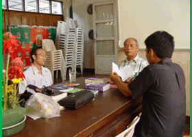 เยี่ยมเยียนคจ.ธาราทิพย์ คจ.บ้านใหม่สวรรค์ และคจ.ลำพูน 12 ก.ค. 2011