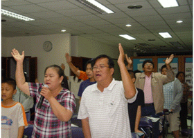 ร่วมกับ คริสตจักรน้ำพุแห่งชีวิต อ.สารภี จ.เชียงใหม่ 21-23 มกราคม 2011